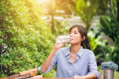 how-much-water-should-i-drink-to-lose-belly-fat