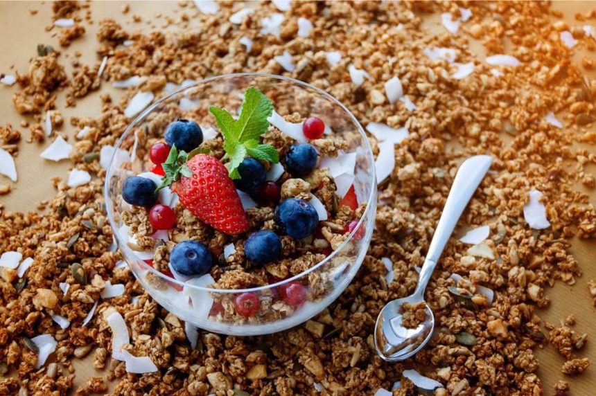high-protein-weight-loss-overnight-oats-recipe